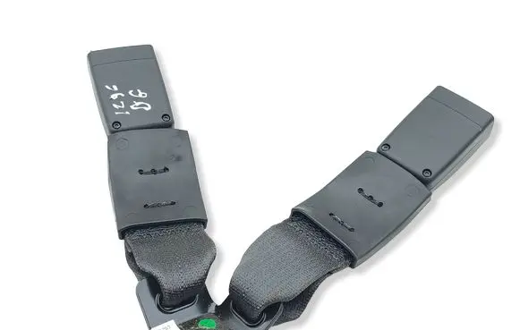 Chevrolet Trax Middle seatbelt buckle (rear) EA0145 9203