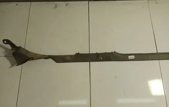 Volkswagen PASSAT B5 Front sill trim cover 3B0853369C