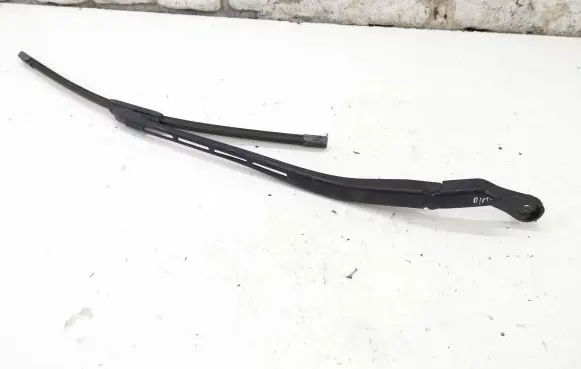 Audi A4 S4 B7 8E 8H Front wiper blade arm 8E1955408C 0862