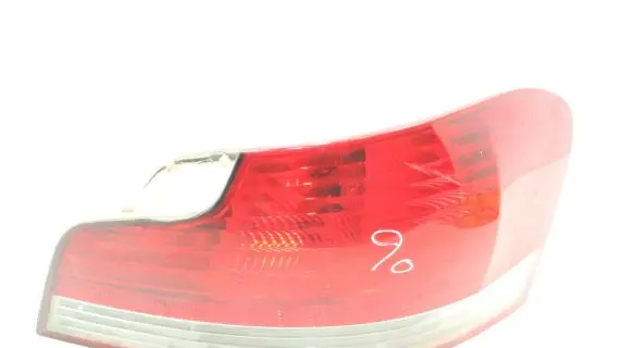 BMW 1 E81 E87 Rear/tail lights 6924520