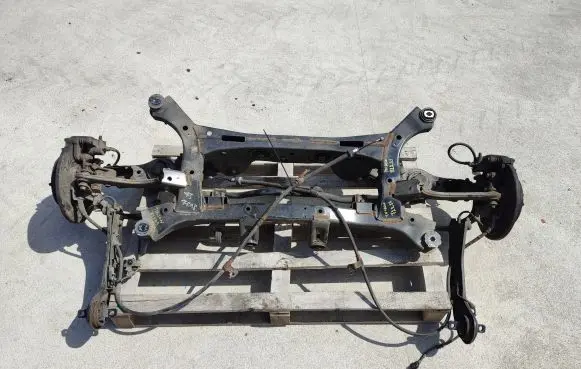 Hyundai Tucson TL Rear subframe 