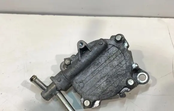 Mitsubishi ASX Vacuum pump