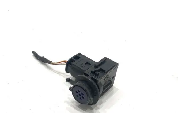 BMW 3 F30 F35 F31 Interior temperature sensor 9240180