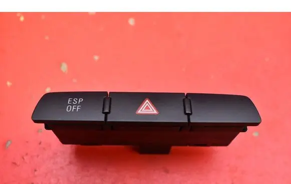 Audi Q7 4L Hazard light switch 4L1927137