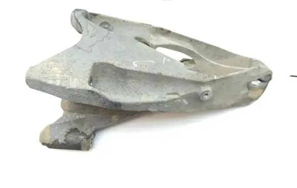 Volkswagen Transporter - Caravelle T6 Engine mounting bracket 7E0199370H 09N409905