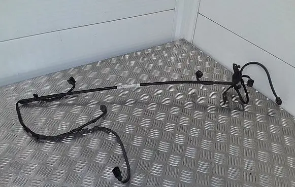 Engine installation wiring loom