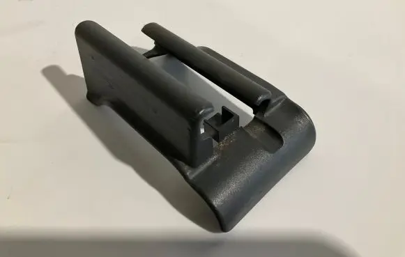Mercedes-Benz E W211 Front passenger seat rail trim 2119190620 70040002