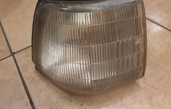 Mazda 626 Front indicator light 0520542r
