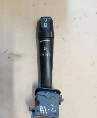Volvo V70 Wiper control stalk 9452391