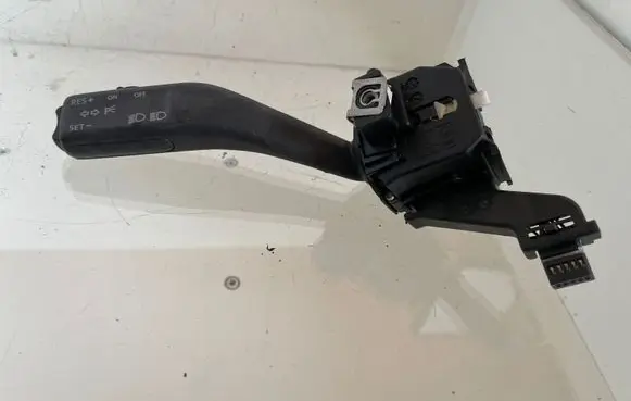 Volkswagen Golf V Indicator stalk 1K0953513A 01103501 10350143396380