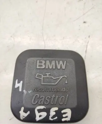 BMW 5 E39 Oil filler cap 7509328 11127509328