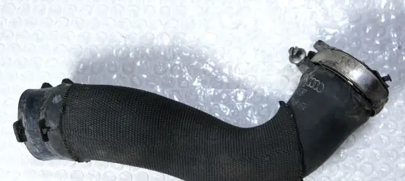 Audi A6 S6 C6 4F Intercooler hose/pipe 4F0145709C