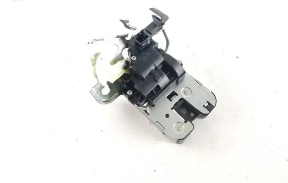 Audi A5 Sportback 8TA Tailgate/trunk/boot lock/catch/latch 8K9827505A