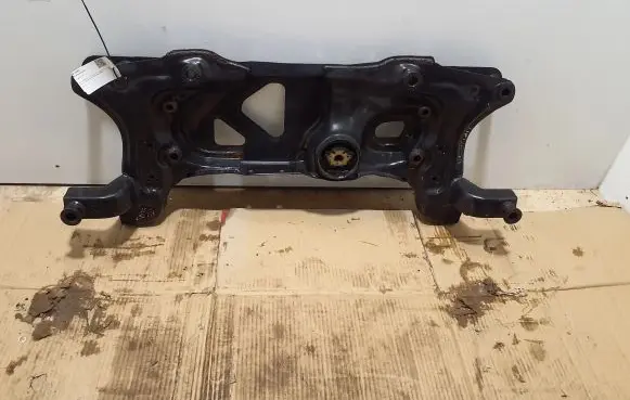 Volkswagen Jetta VI Front subframe 5C1199151