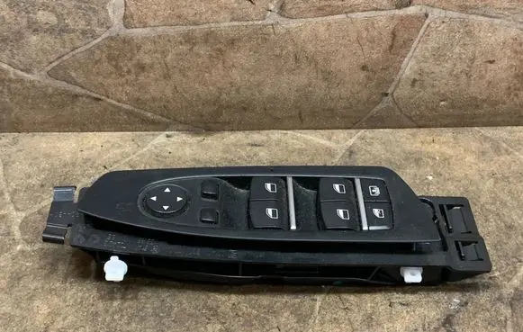 BMW 7 F01 F02 F03 F04 Electric window control switch 9241915