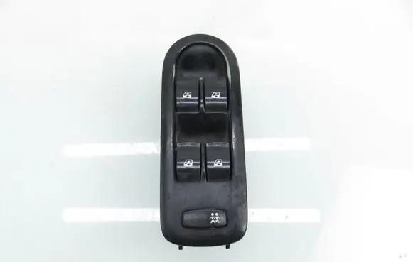Renault Scenic II - Grand scenic II Electric window control switch 156018070