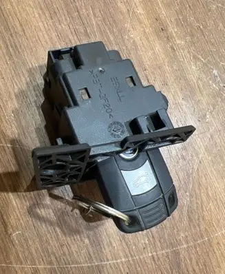 BMW 3 E90 E91 Ignition lock 6954719