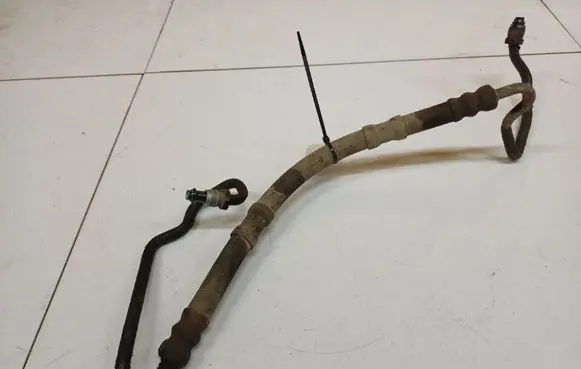 Opel Zafira A Air conditioning (A/C) pipe/hose 