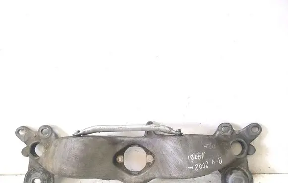 Audi A4 S4 B6 8E 8H Gearbox mounting bracket 8E0399263R