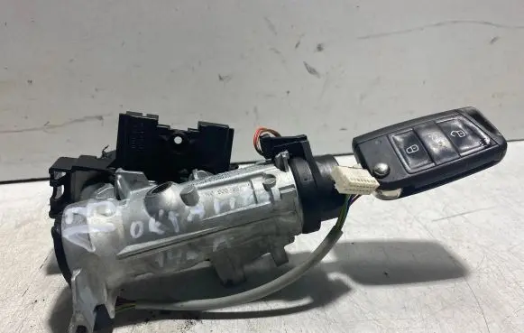 Skoda Octavia Mk3 (5E) Ignition lock 1K0905851 0044BA20N13