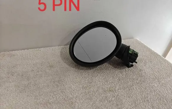 Front door electric wing mirror