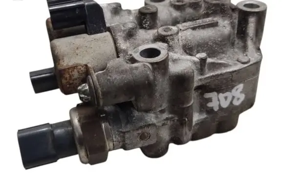 Honda Insight Valve oil control 4990007931