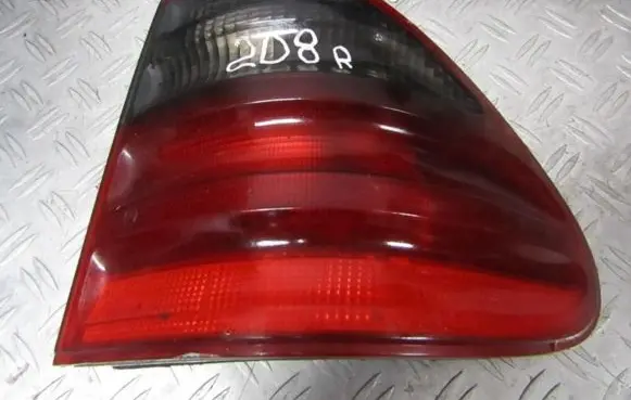 Rear/tail lights