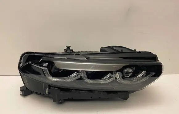 Headlight/headlamp