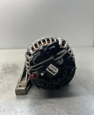 Volvo XC90 Generator/alternator LRA03119