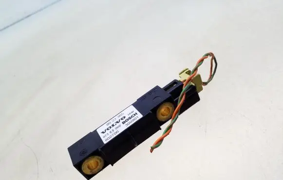 Volvo S60 Airbag deployment crash/impact sensor 8622365