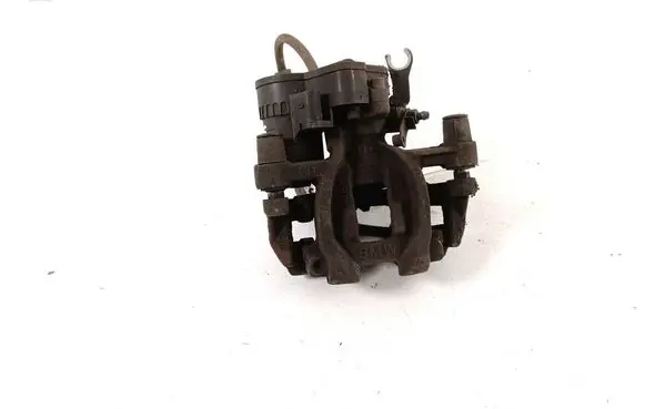 BMW 2 F46 Rear brake caliper 6883026
