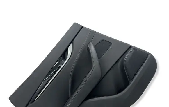 Maserati Levante Rear door card panel trim 007000000272 58907425 005000015923