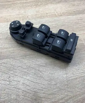 BMW 5 E60 E61 Electric window control switch 6951929 391545SW