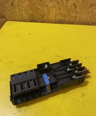 Mercedes-Benz E W211 Fuse module 2115452301