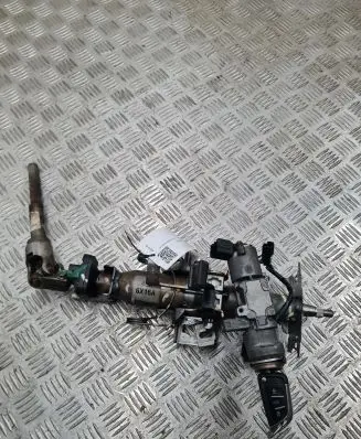 Toyota Avensis T250 Steering wheel axle 0265005487 8924502020