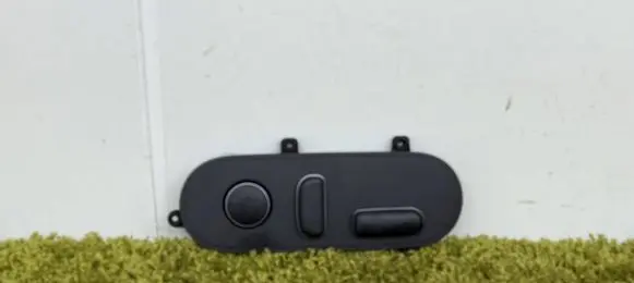 Hyundai Ioniq 5 Seat control switch 88080-gi100