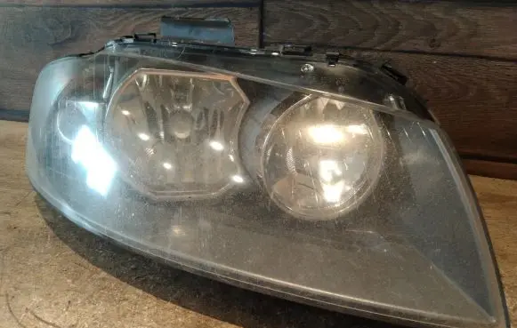 Audi A3 S3 8P Headlight/headlamp