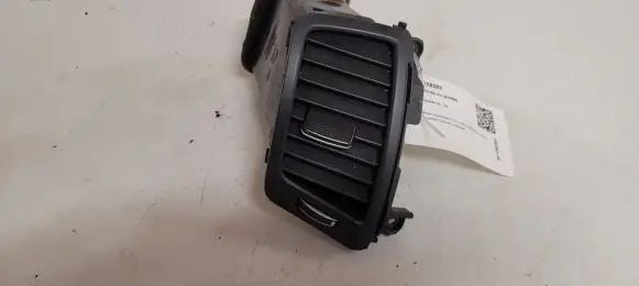 KIA Sorento Dash center air vent grill 9741002P000