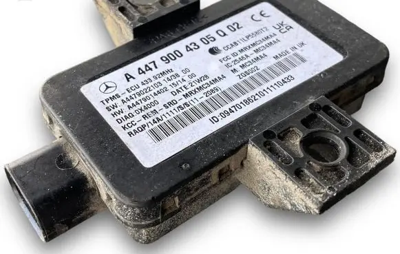 Mercedes-Benz V Class W447 ESP acceleration yaw rate sensor A4479004305 A4479022103 A4479014402