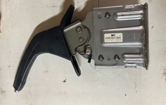 SsangYong Korando Handbrake/parking brake lever assembly 