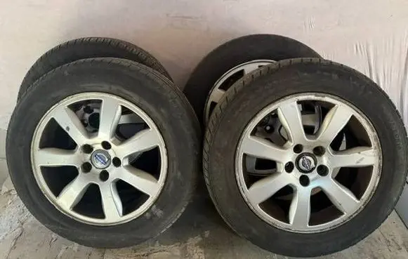 Volvo V60 R16 alloy rim 31200601 31200601G 31381194