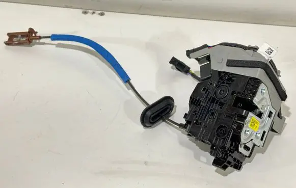 KIA Niro Front door lock 81320AT110