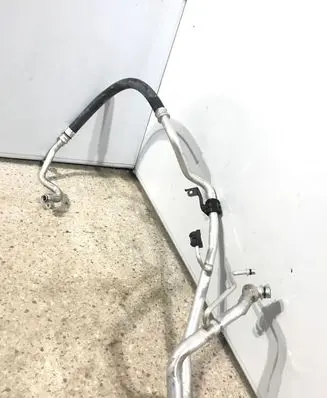 Subaru Outback (BT) Air conditioning (A/C) pipe/hose