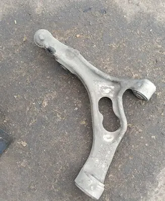 Audi Q7 4L Front lower control arm/wishbone 7L0407182G