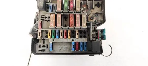 Citroen Xsara Picasso Fuse box set 9628024480
