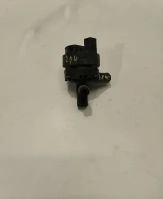 Mercedes-Benz C W204 Electric auxiliary coolant/water pump A2118350028 3130591163