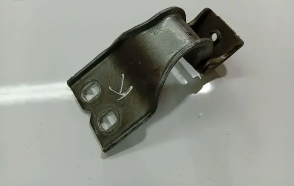 Ford S-MAX Tailgate/trunk/boot hinge