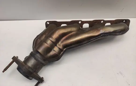 Dodge Challenger Exhaust manifold 05038756AA 5038756AA 05038756AB