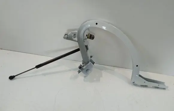 Volvo S60 Tailgate/trunk/boot hinge 32136219