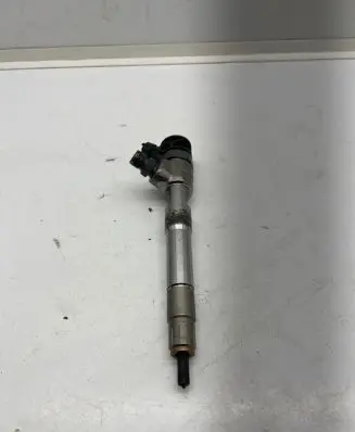 Renault Trafic III (X82) Fuel injector HMLGT9558R 0445110939 ARSCFAF